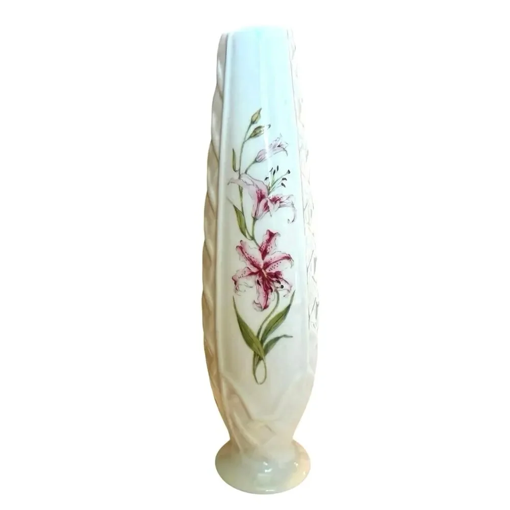 Belleek Ireland Bud Vase • Lily Floral • Porcelain • 6.5”